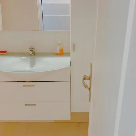 Homestay Paris 1-10 Creteil