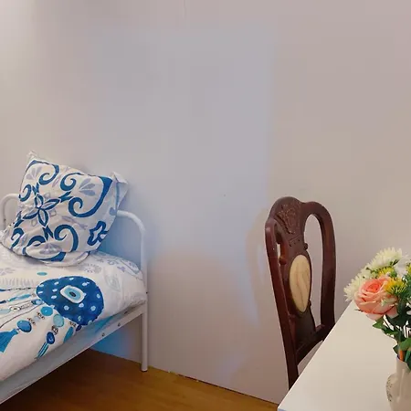 Homestay Paris 1-10